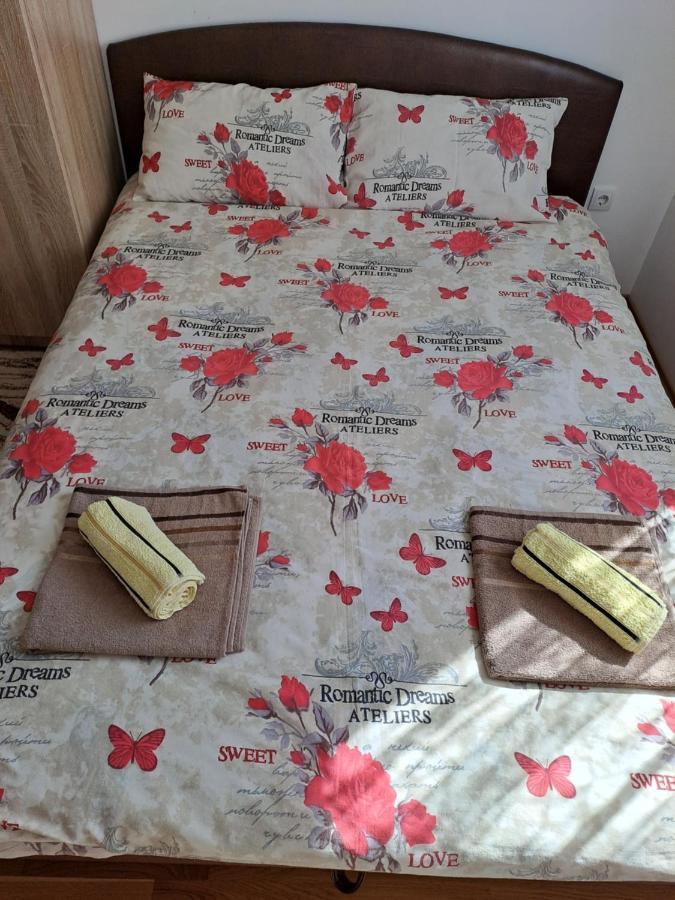 Apartament Stan Na Dan Nevena Lukavica Zewnętrze zdjęcie